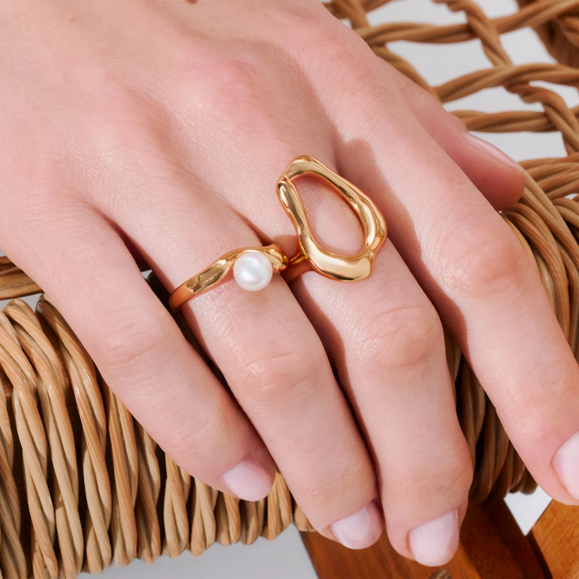 Natural Beauty Gold Plated Ring TR2486-413-39 Thomas Sabo Rings