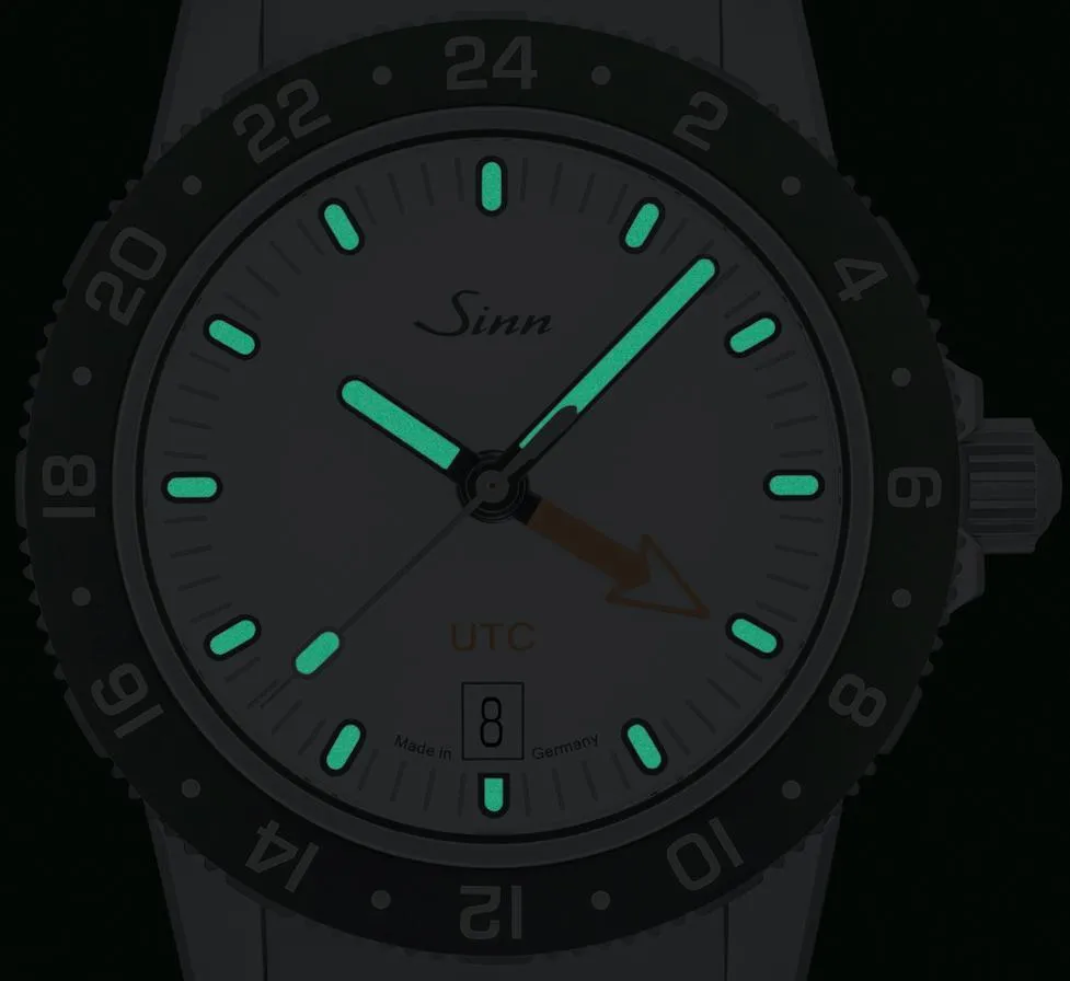 Sinn Watches Sinn 105 St Sa W UTC H-Link Bracelet Watch
